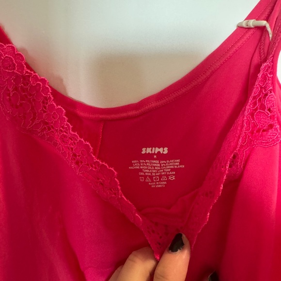 NWT Skims Fits Everybody Lace Slip Dress - Picture 6 of 6